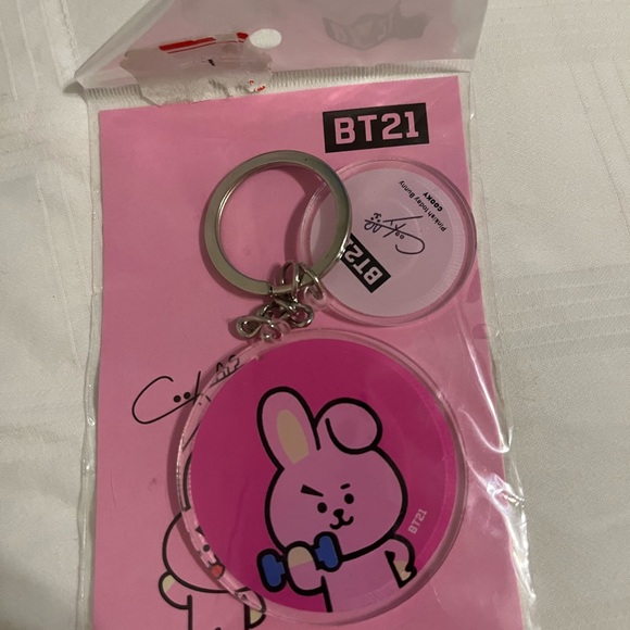 BT21 Tata and Cooky Merch - Picture 6 of 11